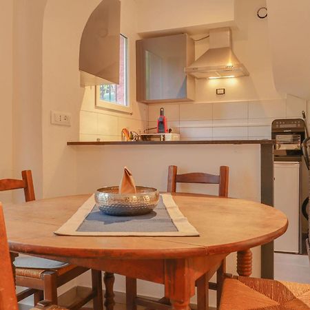 "La Petite Maisonnette" Au Calme, Proche Plage Menton Bagian luar foto